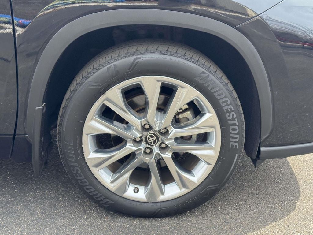 2022 Toyota Highlander Hybrid Limited