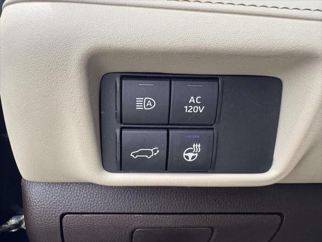 2022 Toyota Highlander Hybrid Limited