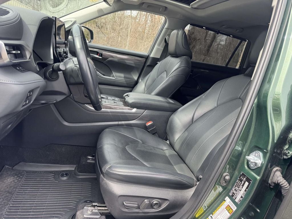 2023 Toyota Highlander Hybrid Limited