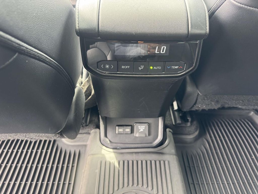 2023 Toyota Highlander Hybrid Limited