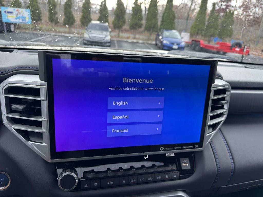 2023 Toyota Tundra Hybrid Platinum CrewMax