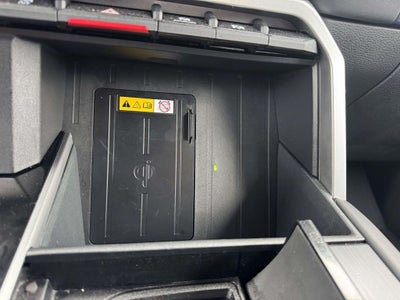 2023 Toyota Tundra Hybrid Platinum CrewMax