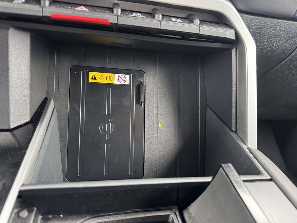 2023 Toyota Tundra Hybrid Platinum CrewMax