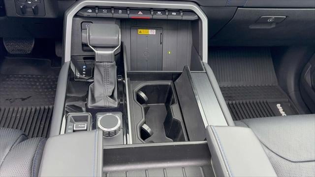 2023 Toyota Tundra Hybrid Platinum CrewMax