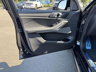 2026 BMW X5 M60i