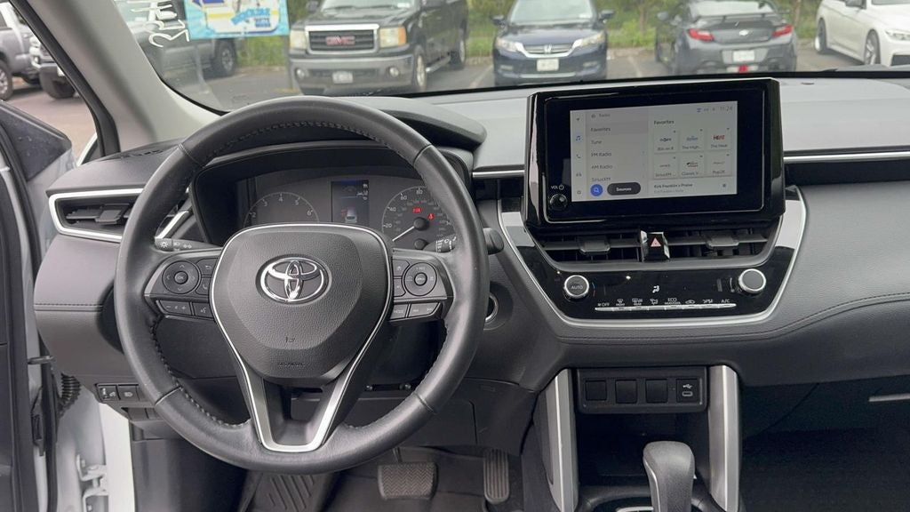 2023 Toyota Corolla Cross LE