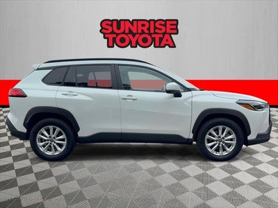2023 Toyota Corolla Cross LE