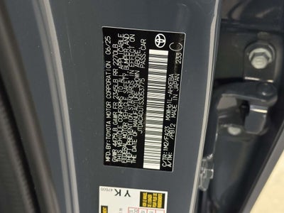 2025 Toyota Prius Plug-In Hybrid SE