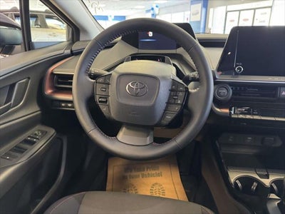 2025 Toyota Prius Plug-In Hybrid SE