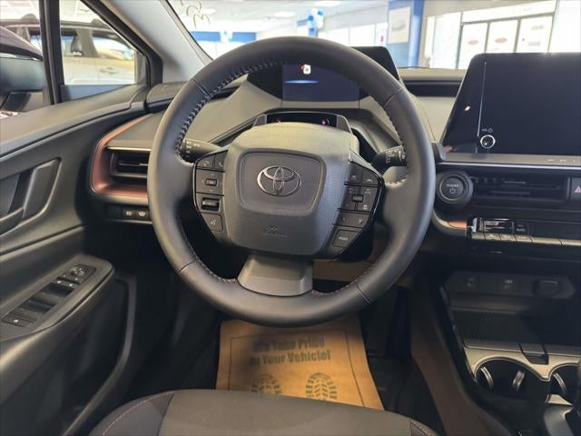 2025 Toyota Prius Plug-In Hybrid SE