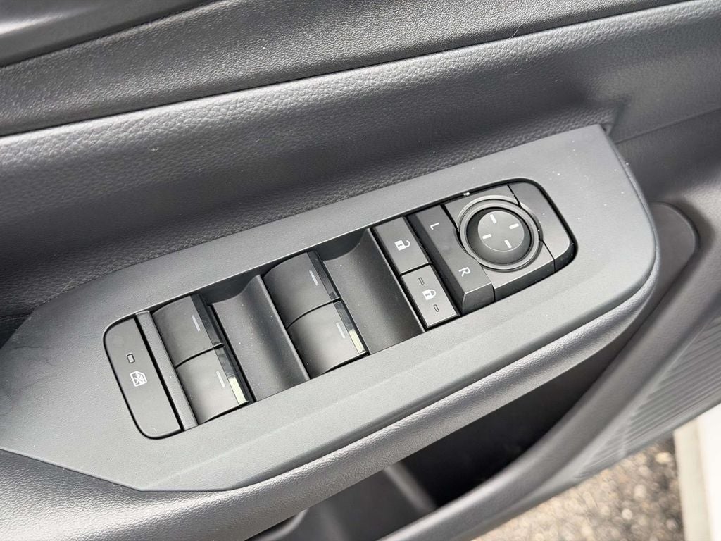 2023 Toyota Prius Prime SE