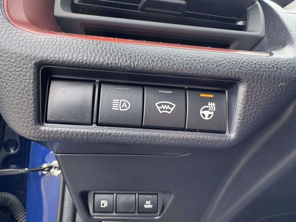 2025 Toyota Prius Plug-In Hybrid phev