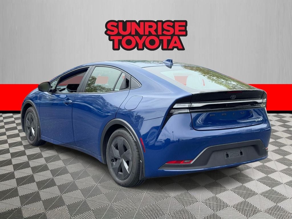 2025 Toyota Prius Plug-In Hybrid phev