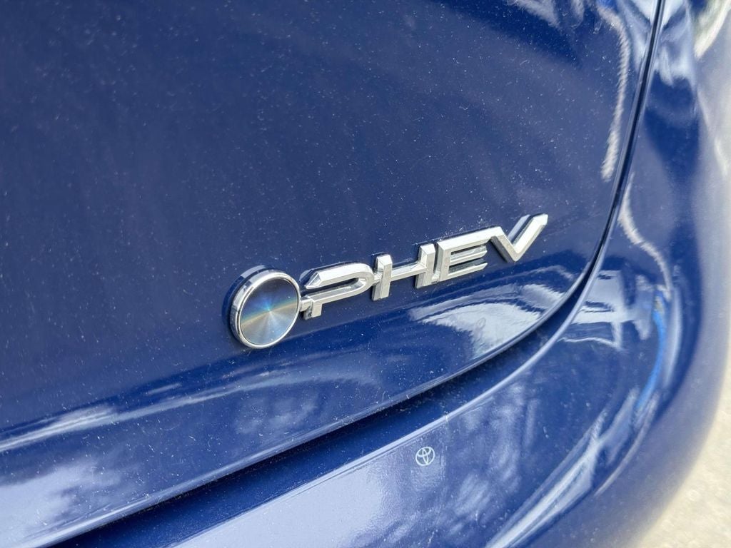 2025 Toyota Prius Plug-In Hybrid phev