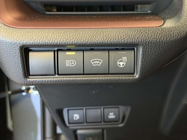 2024 Toyota Prius Prime SE