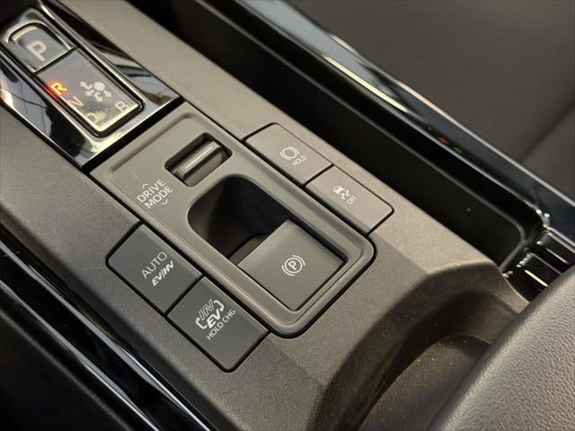 2024 Toyota Prius Prime SE