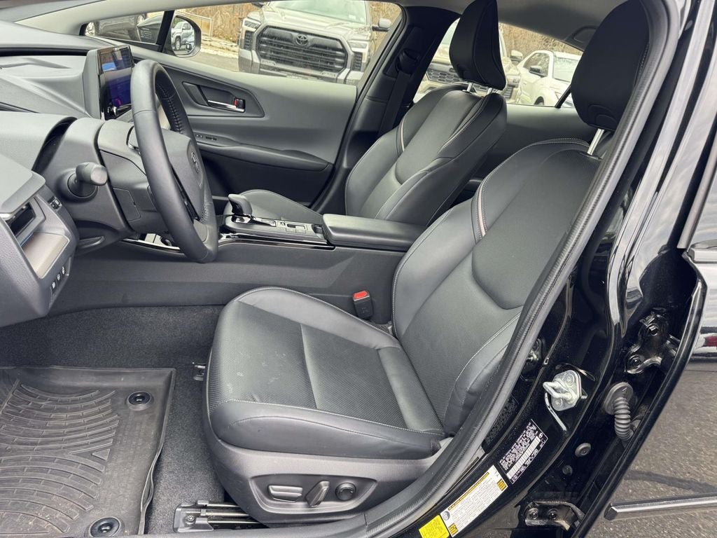 2023 Toyota Prius XLE