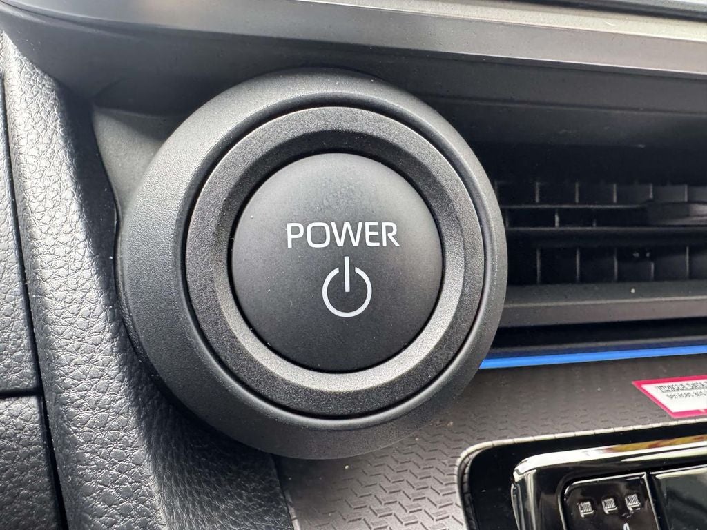 2023 Toyota Prius XLE