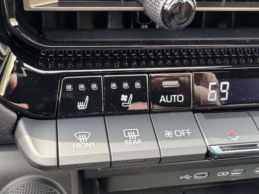 2024 Toyota Land Cruiser Base