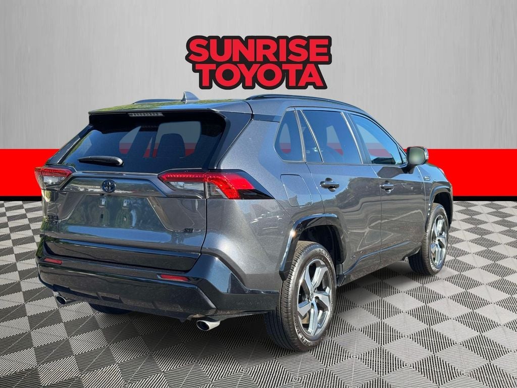 2024 Toyota RAV4 Prime SE