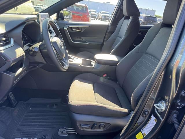 2024 Toyota RAV4 Prime SE