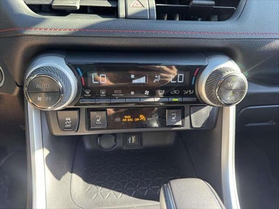 2024 Toyota RAV4 Prime SE