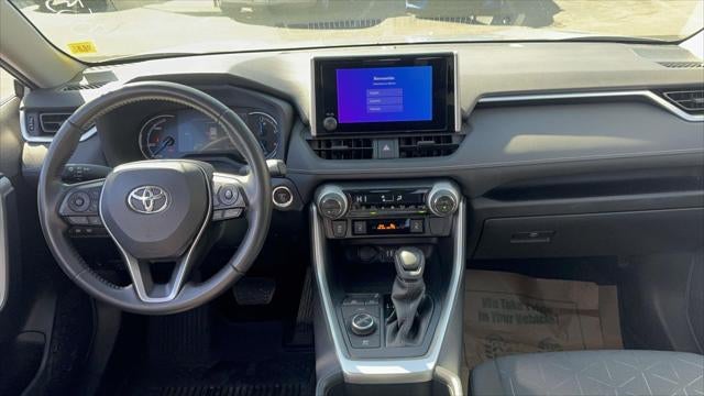 2023 Toyota RAV4 Hybrid XLE