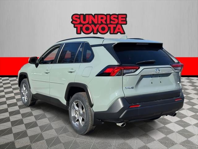2022 Toyota RAV4 XLE