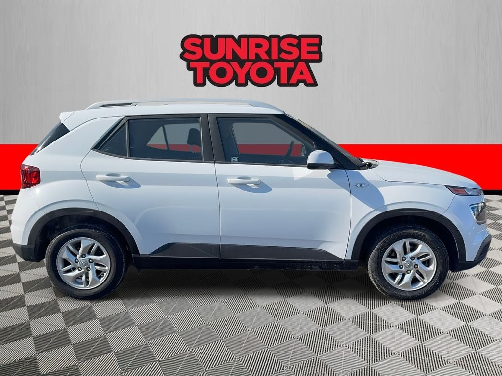 2020 Hyundai Venue SEL