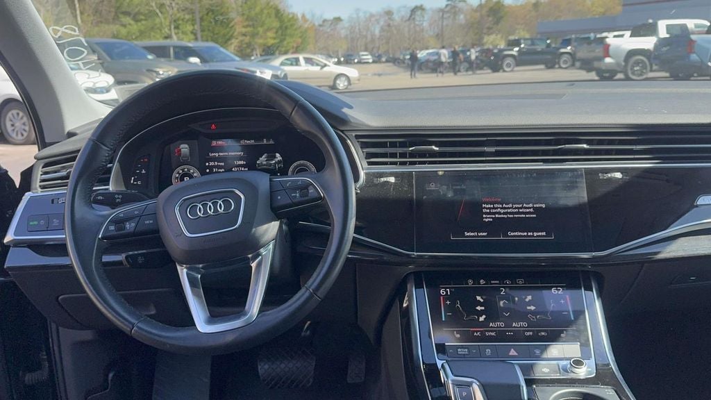 2022 Audi Q7 55 Premium quattro
