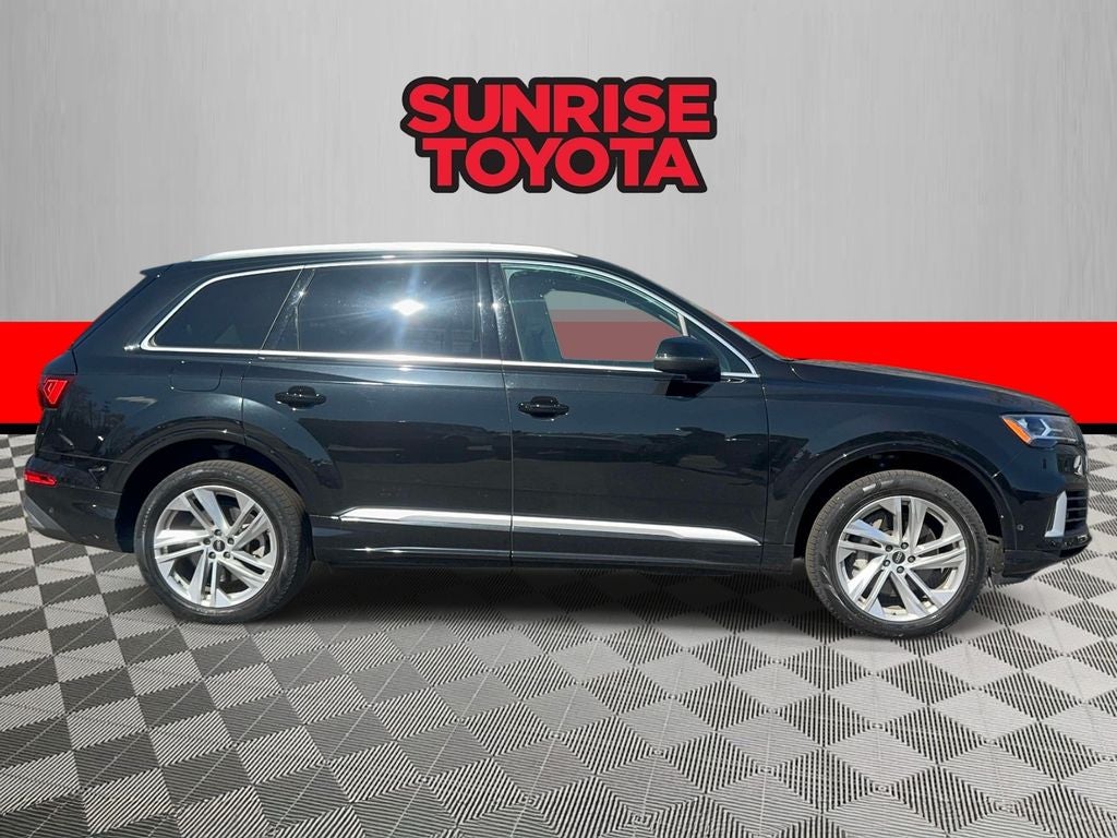 2022 Audi Q7 55 Premium quattro