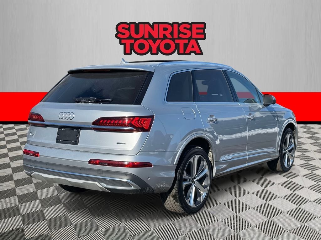 2022 Audi Q7 55 Premium Plus quattro